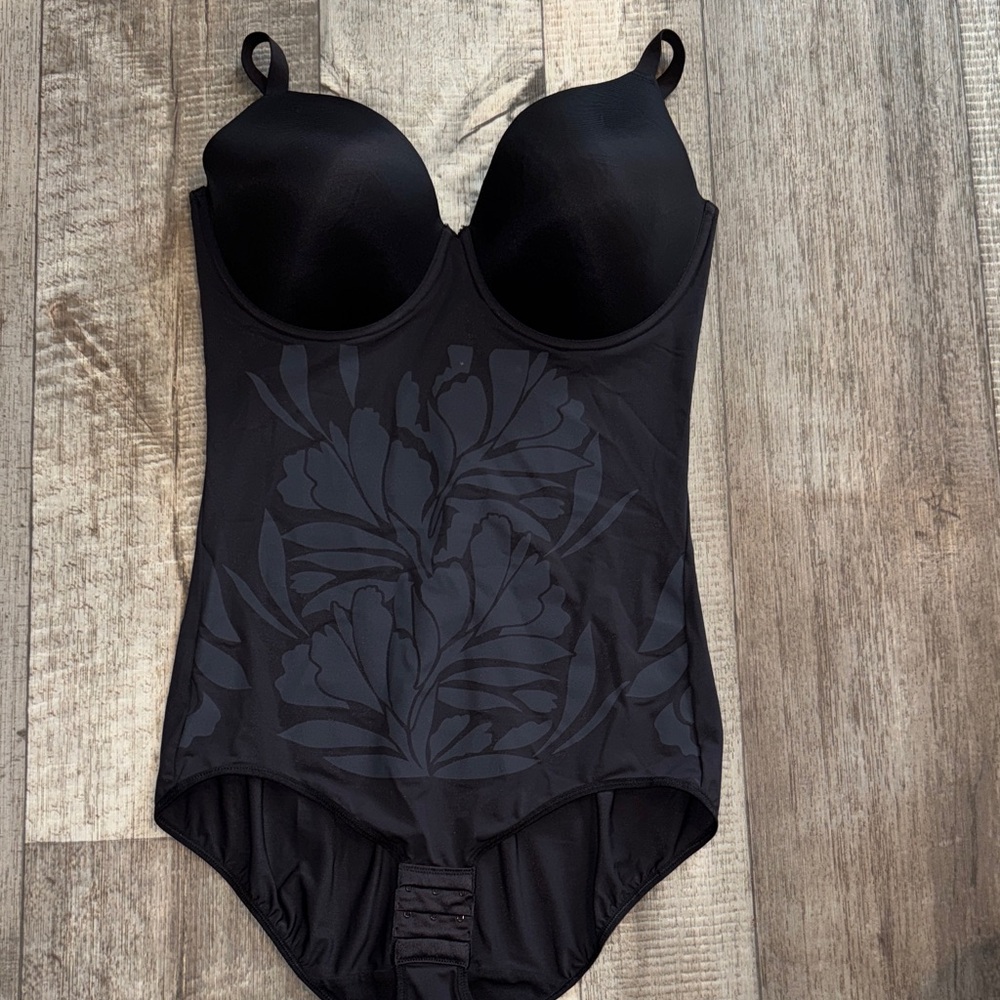 Maidenform Black Bodysuit-size XL